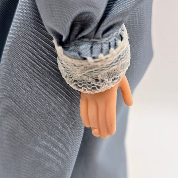 Barbie Princess Of The Danish Court Dolls Of The World 2002 56216 Doll Read - Picture 12 of 16